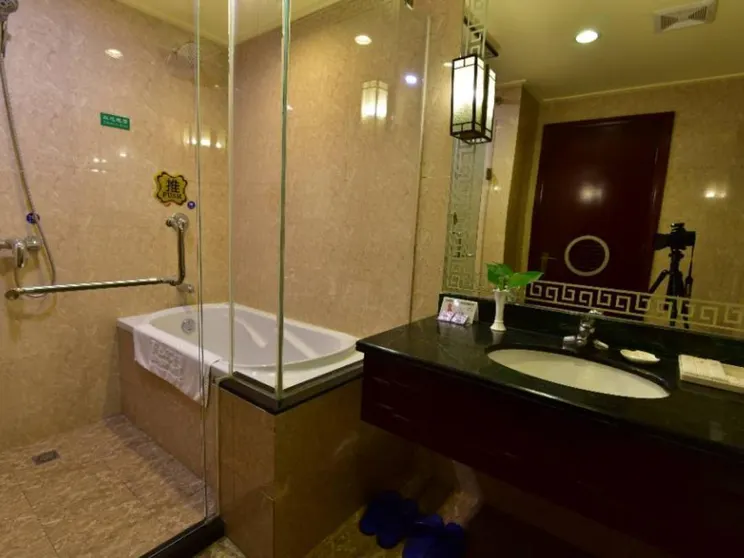 Ảnh Huashan Hotel(Hotel Theme of chivalrous culture)