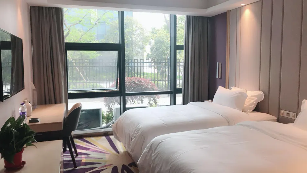 Ảnh Lavande Hotel Yangzhou Guangling New City East High-Speed Railway Station