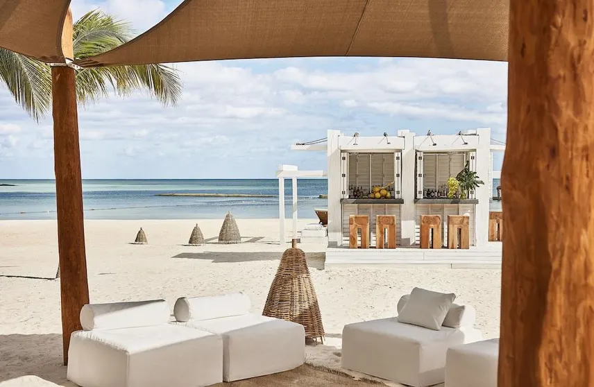 Ảnh Etereo, Auberge Collection