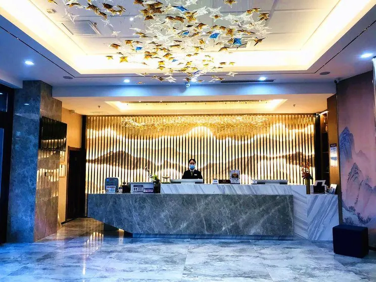 Ảnh Homeinn Plus Hotel (Chifeng Gangtie Street South Railway Station)