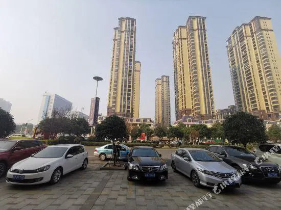 Ảnh Vienna International Hotel (Yuanjiang)