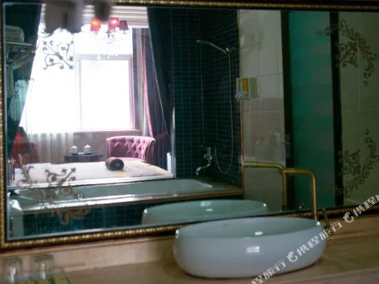 Ảnh IU Hotel (Neijiang High Speed Railway Station, Han'an Avenue)