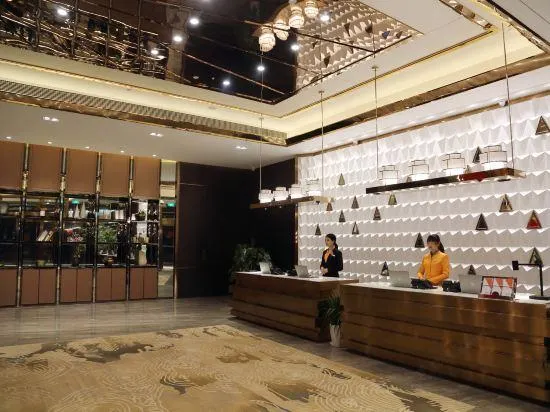 Ảnh Minyoun Lia! by Minyoun Hotel (Neijiang High-speed Railway North Station Normal College)