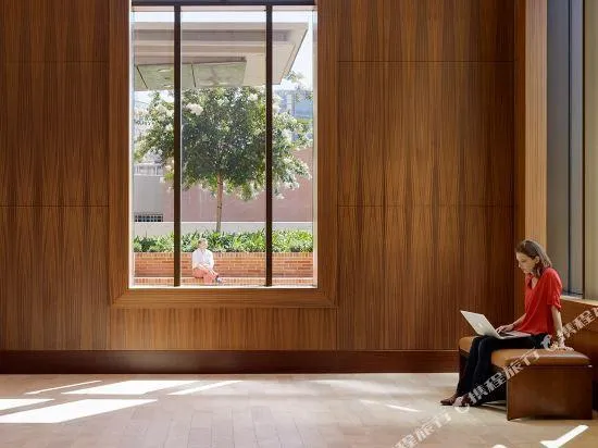 Ảnh UCLA Meyer & Renee Luskin Conference Center