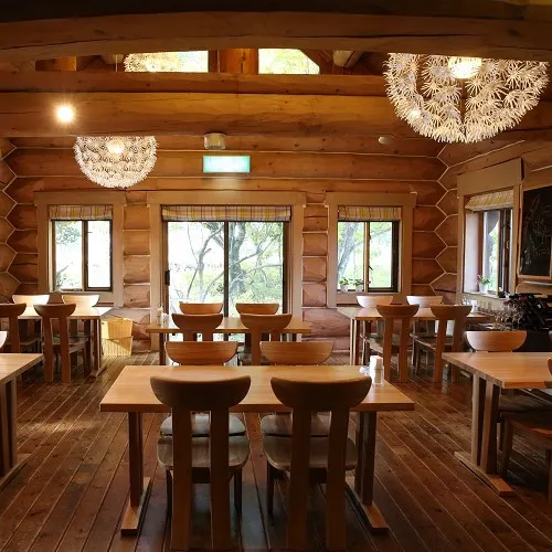 Ảnh Six Rooms Log Hotel Reposer Hakuba