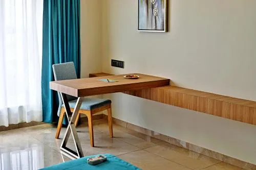 Ảnh VITS Devbhumi Hotel