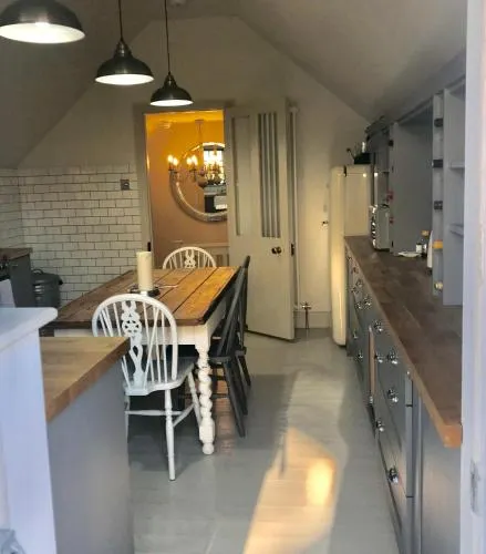 Ảnh Monmouth House Apartments