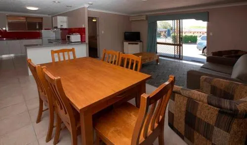 Ảnh James Street Motor Inn