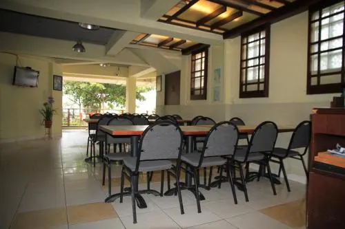 Ảnh Pandu Lakeside Parapat Hotel