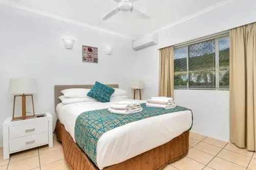 Ảnh Hibiscus in Marlin Waters Palm Cove