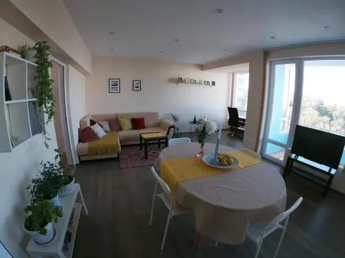 Ảnh Chung cư 85 m² 2 phòng ngủ, 1 phòng tắm riêng ở Trung tâm thành phố Varna