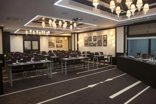 Ảnh Epoque Luxury Boutique Hotel