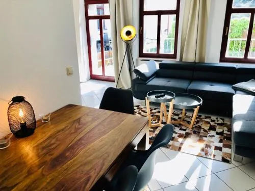 Ảnh Ferienwohnungen mit Terrasse in Zwingernähe - Hilger Rentals