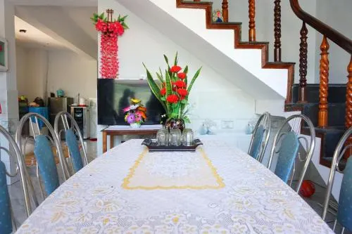 Ảnh Nhà dân Lâu Thu đảo Chàm