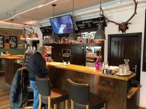 Ảnh Corso, Zimmer & Fruhstuck