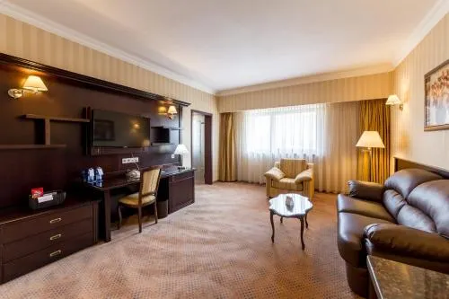 Ảnh Ramada Hotel & Suites by Wyndham Bucharest North
