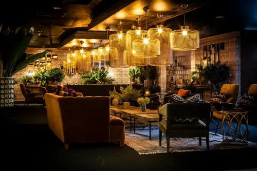 Ảnh Waterfront Southport Hotel