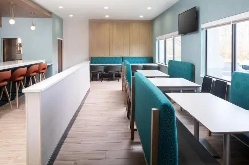 Ảnh Holiday Inn Cheshire - Southington