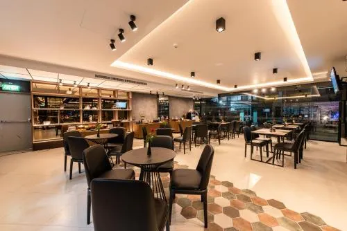 Ảnh blackwoods Hotel Pattaya