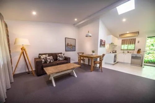 Ảnh Bright Mystic Valley