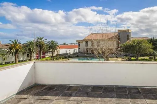 Ảnh Downtown Praia da Vitoria AL