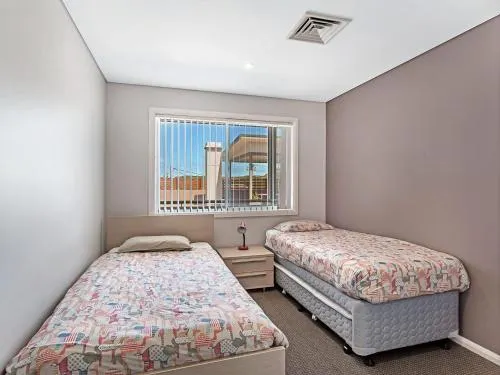 Ảnh Market Street, Unit 5, 6-10