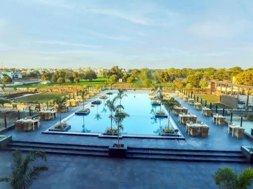 Ảnh Essentia Luxury Hotel Indore