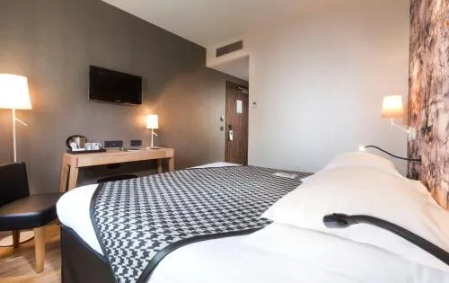 Ảnh Hotel Acanthe - Boulogne Billancourt