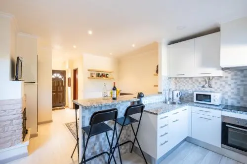 Ảnh #031 Fully Equiped in Center City, 350 mts Beach