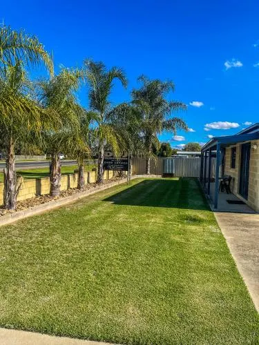 Ảnh DBJ Holiday Units