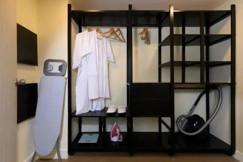 Ảnh The Aristo by Holy Cow, 4-BR loft, 150 m2, pool view