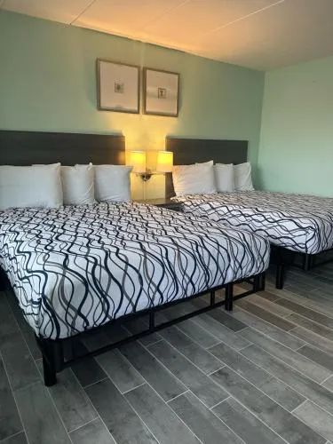 Ảnh Royal Canadian Motel