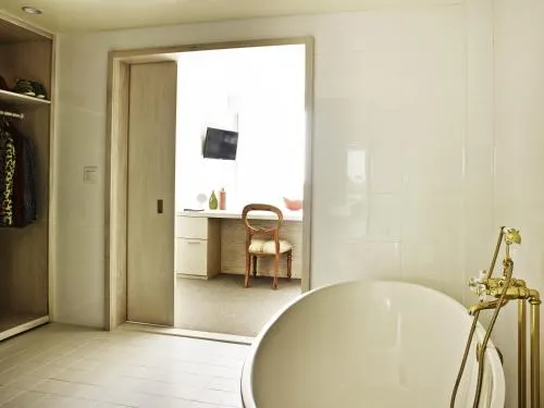 Ảnh The LINE Hotel