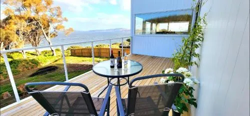 Ảnh Beach Getaway - Blessington Villa