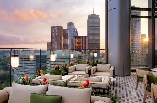 Ảnh Raffles Boston