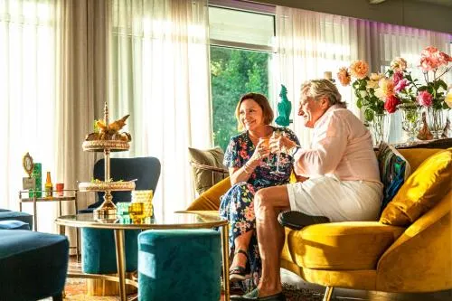 Ảnh The Oriana, Orange