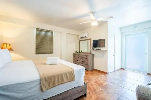 Ảnh West Coast Inn's