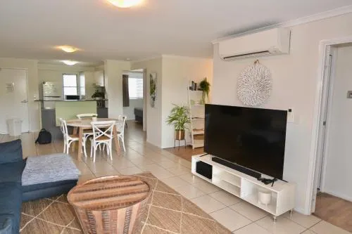 Ảnh City Stadium Apartment on the riverfront