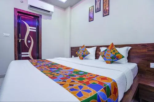 Ảnh Super OYO Collection O Hotel Nandani Grand