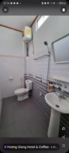 Ảnh Hương Giang Hotel & Coffee