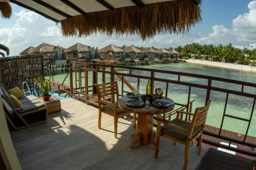 Ảnh Palafitos Overwater Bungalows, All & More Inclusive-Adults Only  