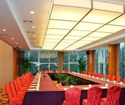 Ảnh Ramada Plaza by Wyndham Hangzhou Riverside