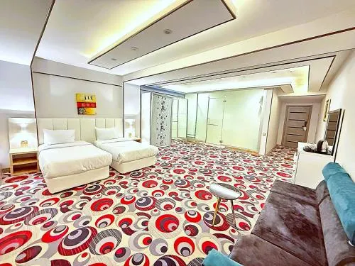 Ảnh Amazon Hotel – Free Massage