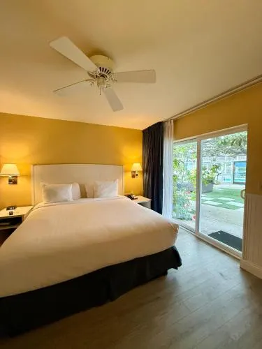 Ảnh Monterey Bay Lodge