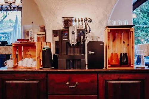 Ảnh Der Eberhard - Sleep & Dine A9 Exit 133