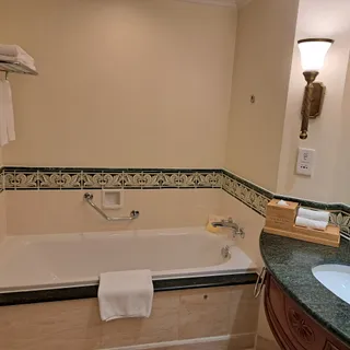 Ảnh người dùng đánh giá Khách Sạn Sheraton Hanoi