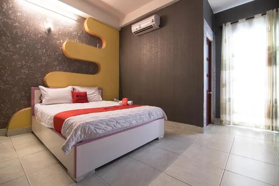 Ảnh RedDoorz Plus near AEON Mall Tan Phu 2