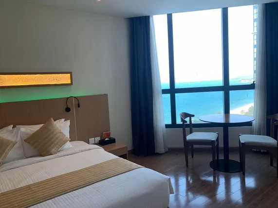 Ảnh Chung cư 35 m² 1 phòng ngủ, 1 phòng tắm riêng ở Lộc Thọ (Deluxe seafront king studio at StarCity)