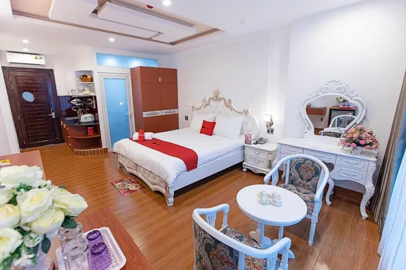 Ảnh RedDoorz Plus @ Cach Mang Thang 8 Street