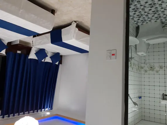 Ảnh 600 m² 21 phòng ngủ, 20 phòng tắm riêng ở Biển Thị Trấn Cát Bà (Venus-hostel)